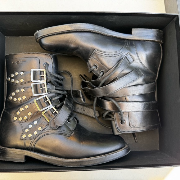 COPY - Saint Laurent combat boots (lace up) - Picture 1 of 6